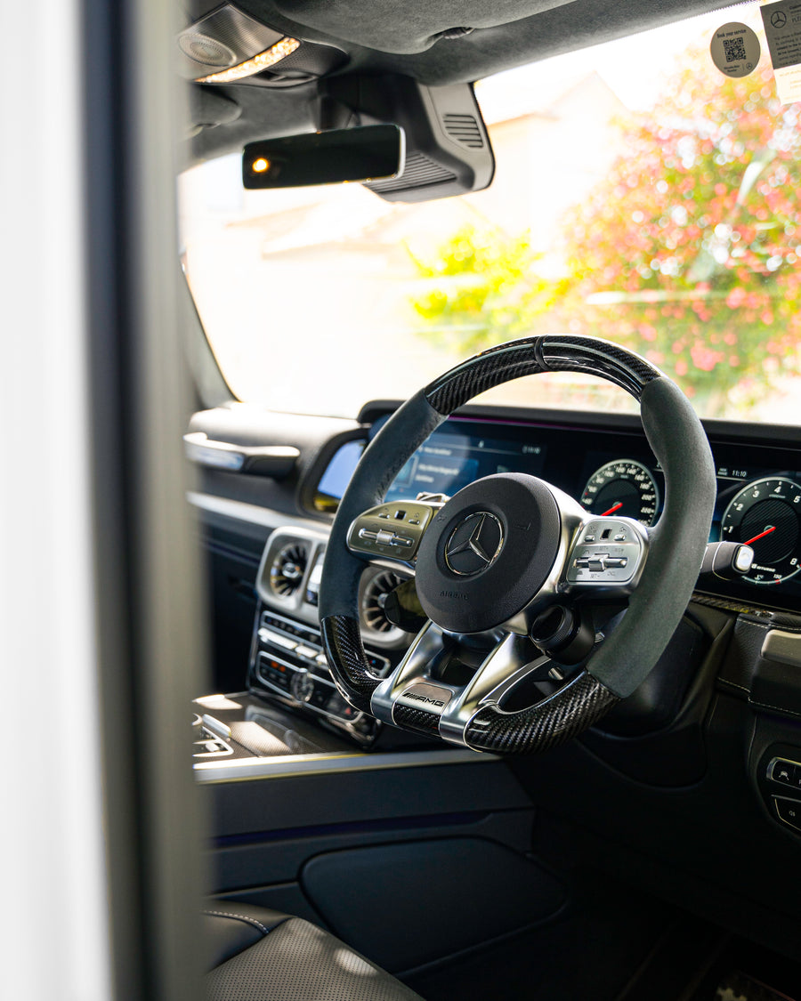Mercedes Benz G-63 White gallery image