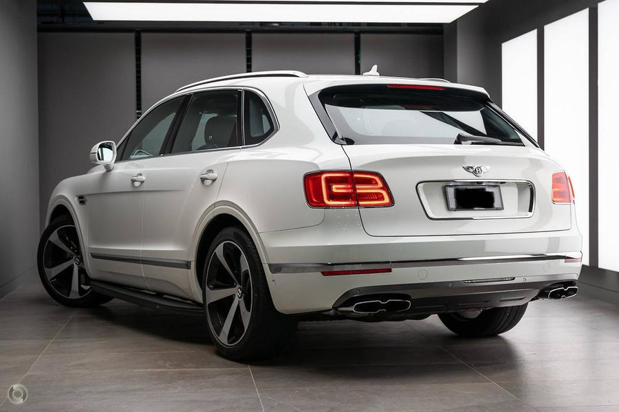Bentley Bentayga White gallery image