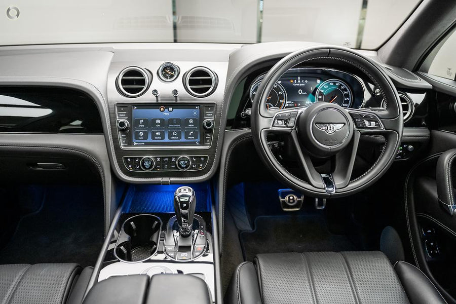 Bentley Bentayga White gallery image
