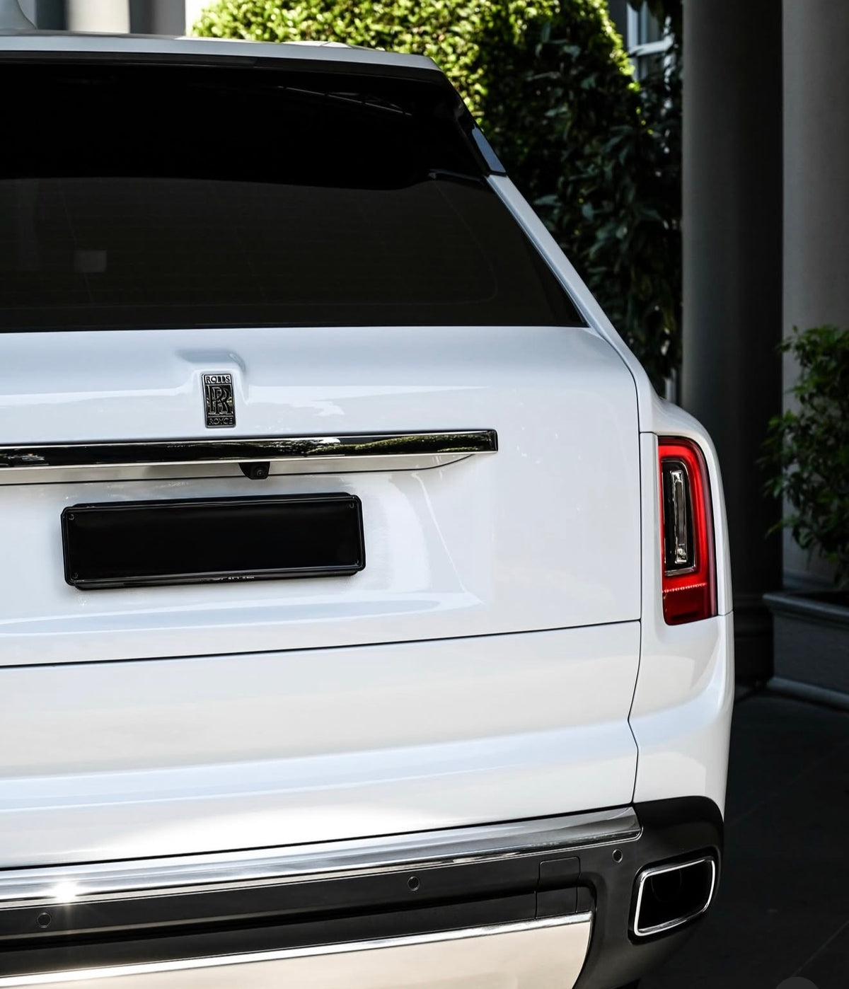 Ideal for Weddings, VIP Transfers & Special Events