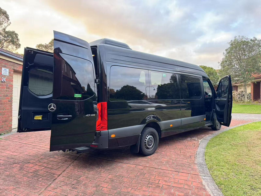 Mercedes Sprinter gallery image