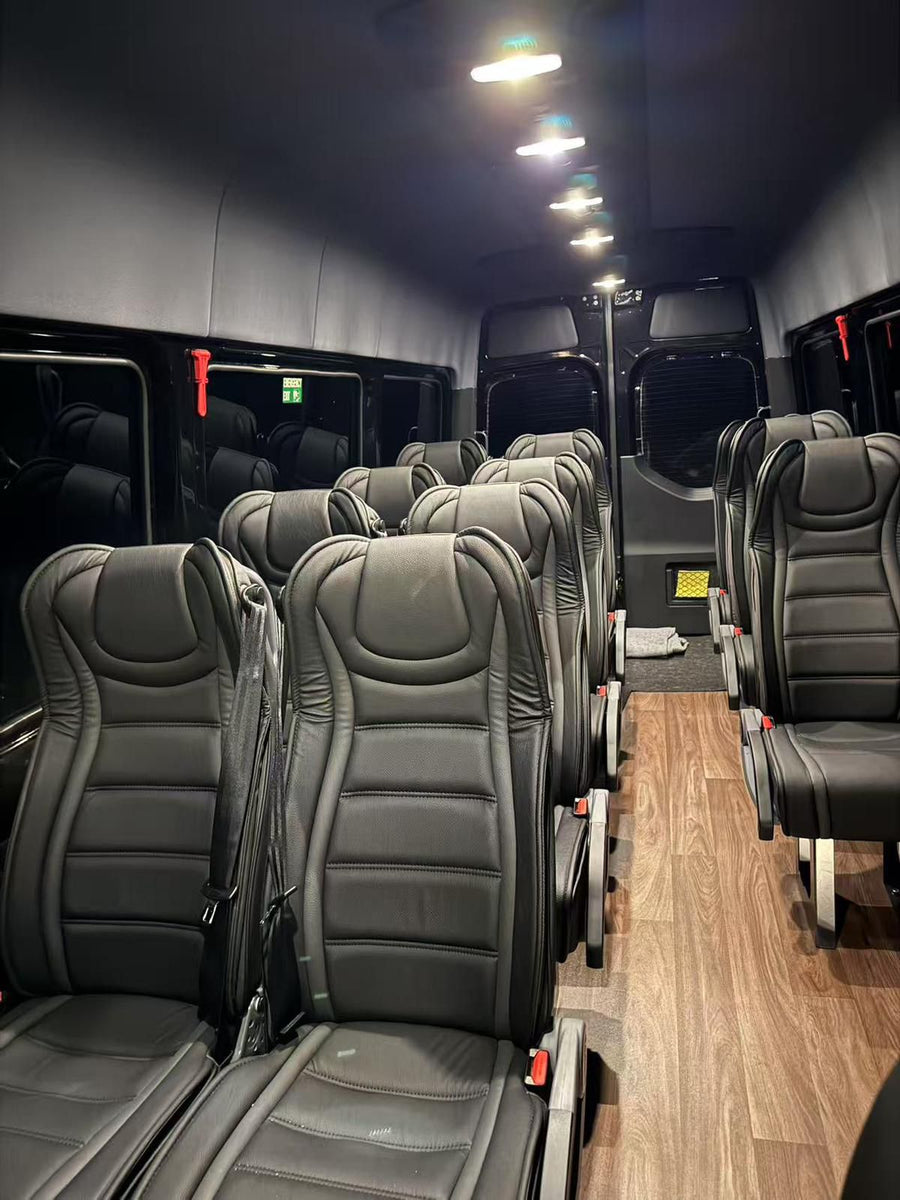 Mercedes Sprinter gallery image