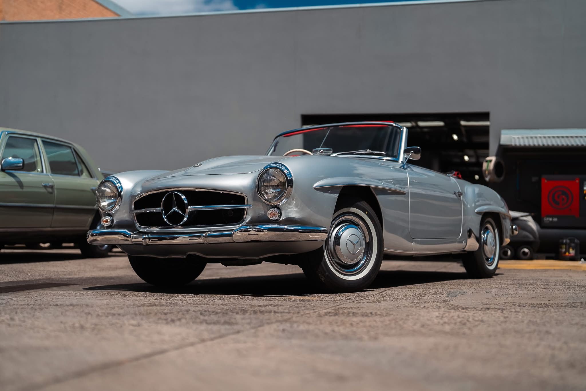Baby Gullwing 1958 Mercedes 190 SL